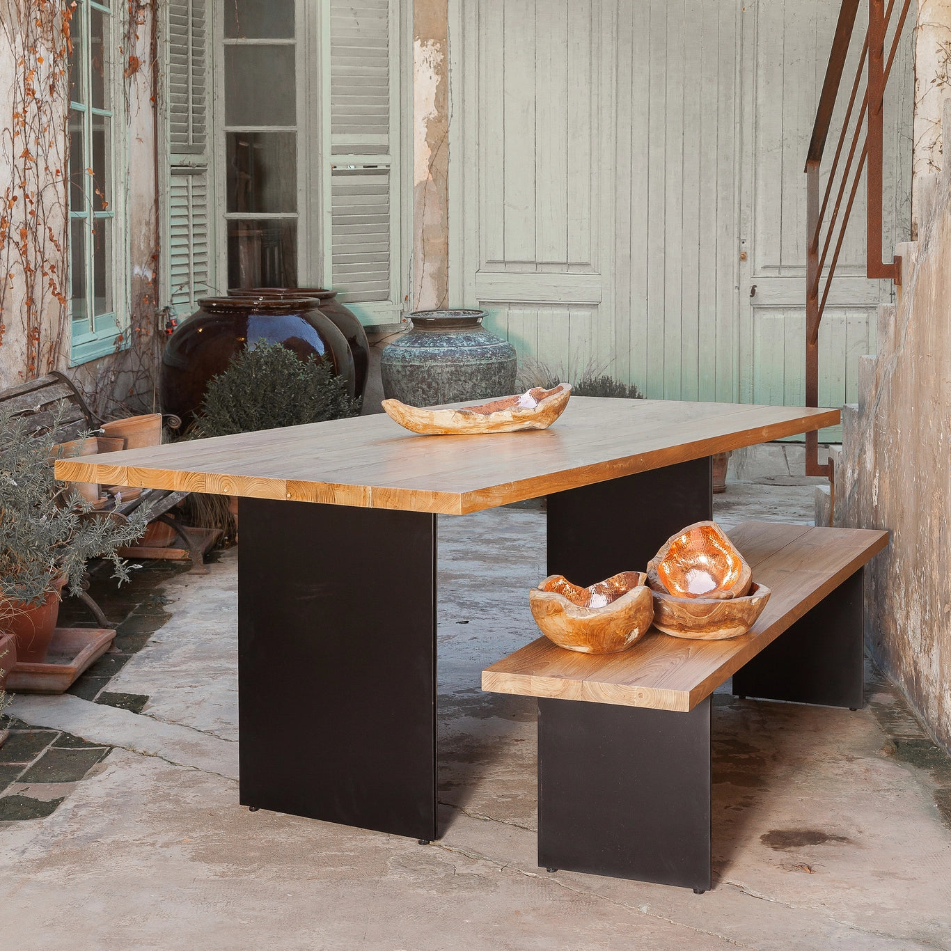 IREKA Table (In/Outdoor)